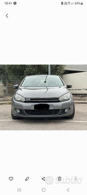Grigio Usata 2010 VW Golf VI Coupé | 4200 € (Buon prezzo) - Immagine 1/4