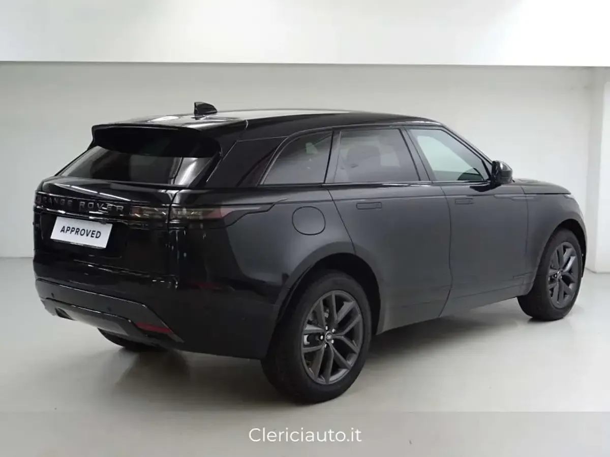 Nuova Land Rover Range Rover Velar 204 CV (150 kW) 2026 Nero SUV