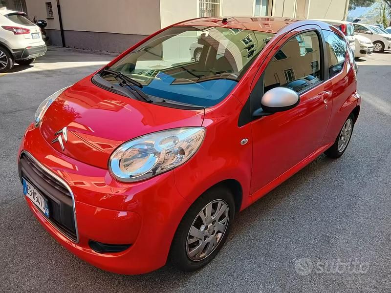 Usata Citroën C1 Style 68 CV (50 kW) 2010 Rosso Utilitaria