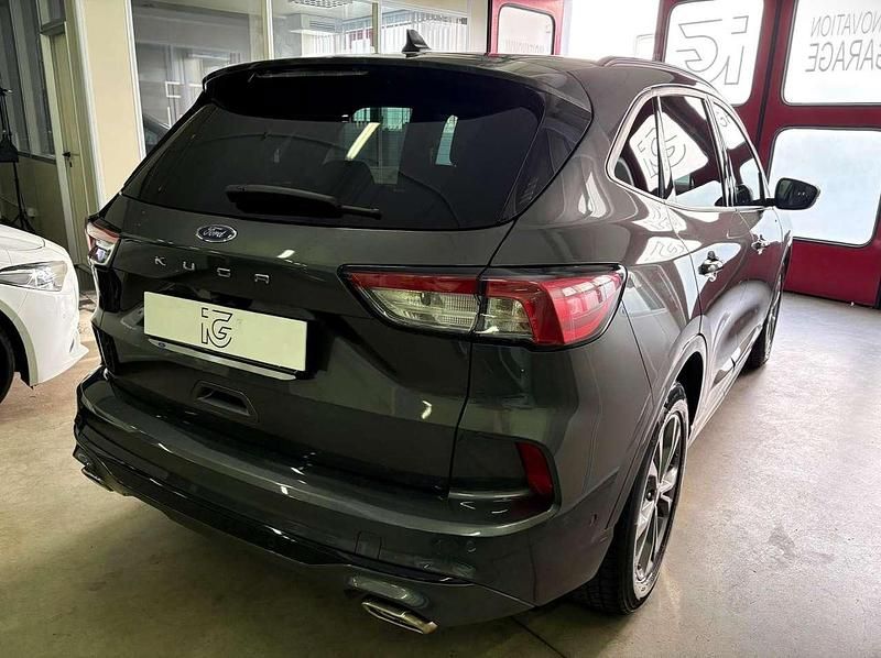 Usata Ford Kuga Titanium X 150 CV (110 kW) 2023 Grigio SUV