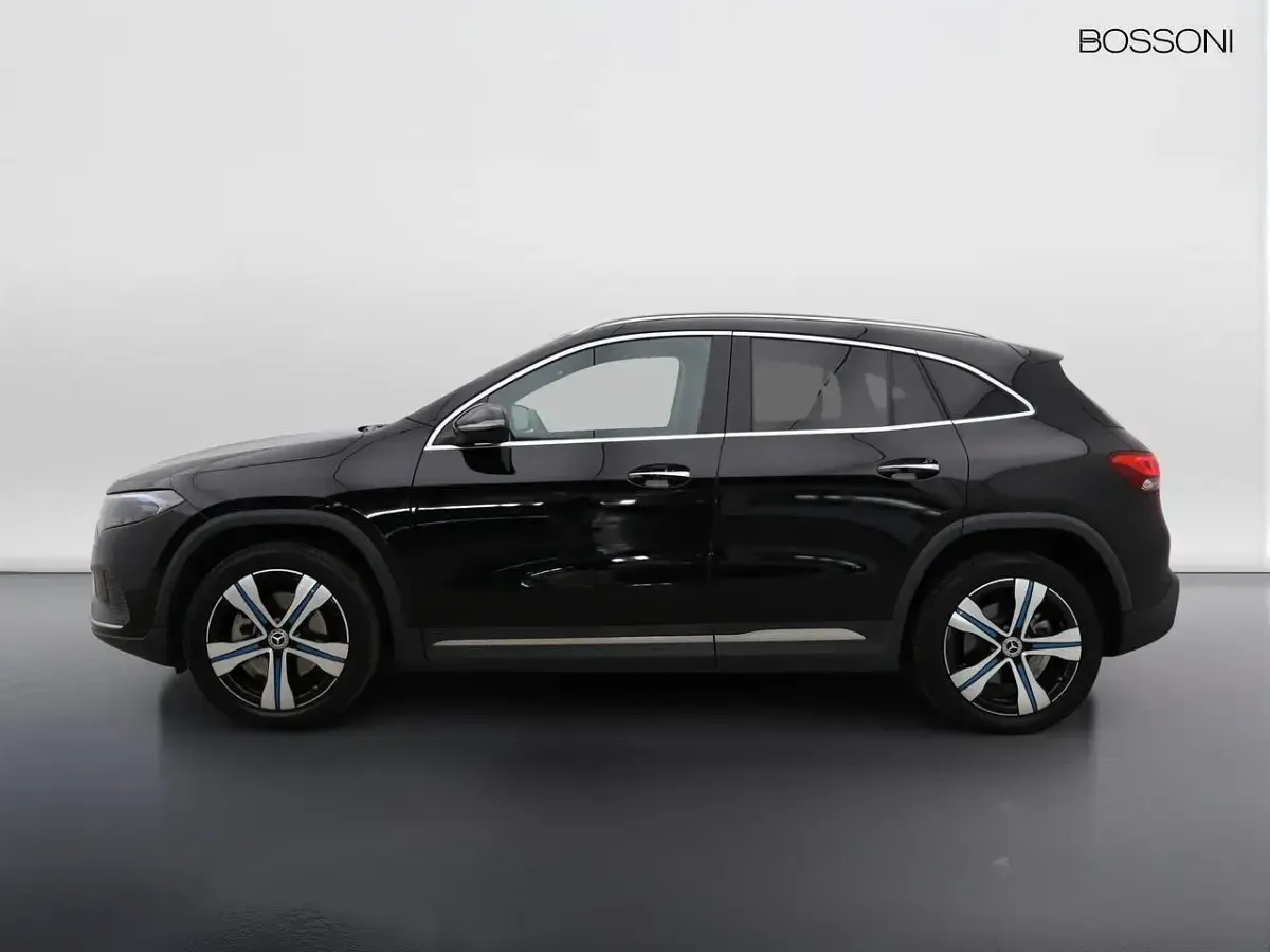 Usata Mercedes EQA250+ 94 kW (129 CV) 2023 Nero SUV