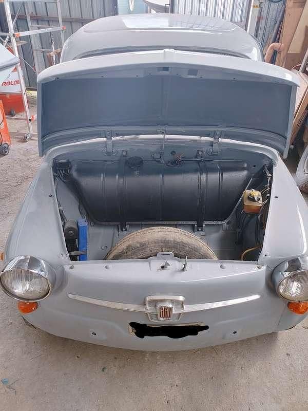 Usata Fiat 750 54 CV (39 kW) 1979 Grigio Berlina