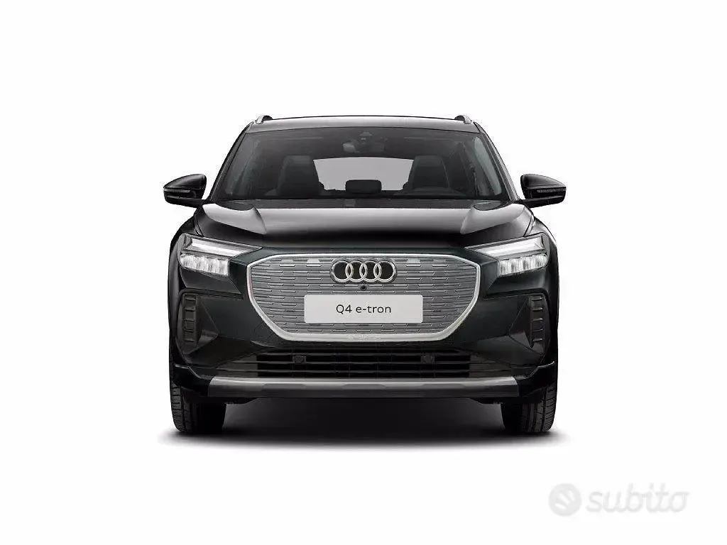 Nuova Audi Q4 e-tron Advanced 210 kW (286 CV) 2026 Nero mythos SUV