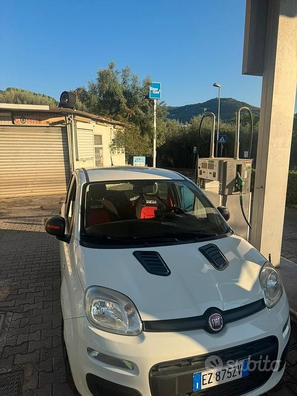 Usata Fiat Panda 70 CV (51 kW) 2015 Bianco Utilitaria