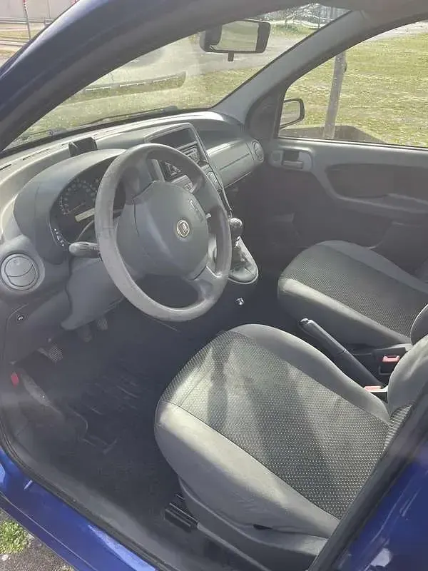 Usata Fiat Panda Active 54 CV (39 kW) 2009 Blu/azzurro Utilitaria