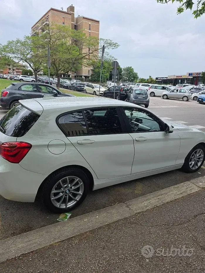 Gebraucht BMW 116 116 PS (85 kW) 2023 Weiß Kleinwagen