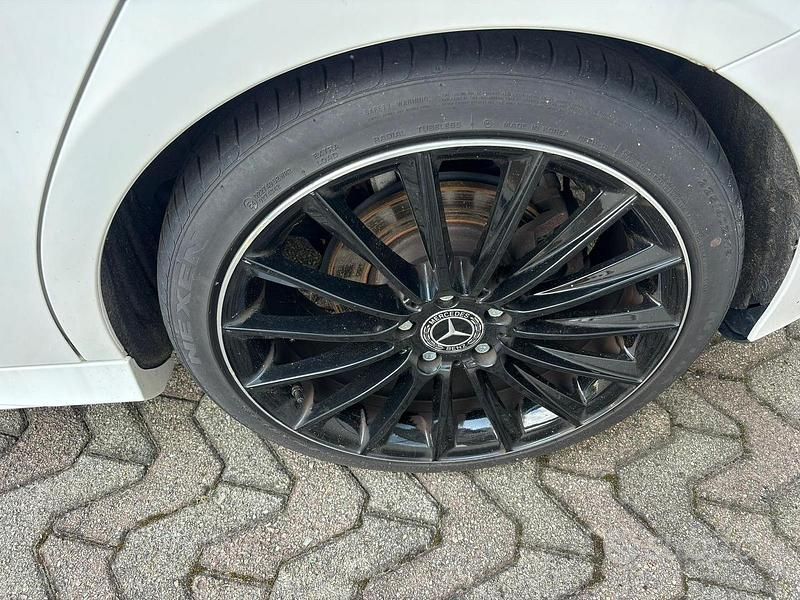 Usata Mercedes A250 224 CV (164 kW) 2018 Bianco Berlina