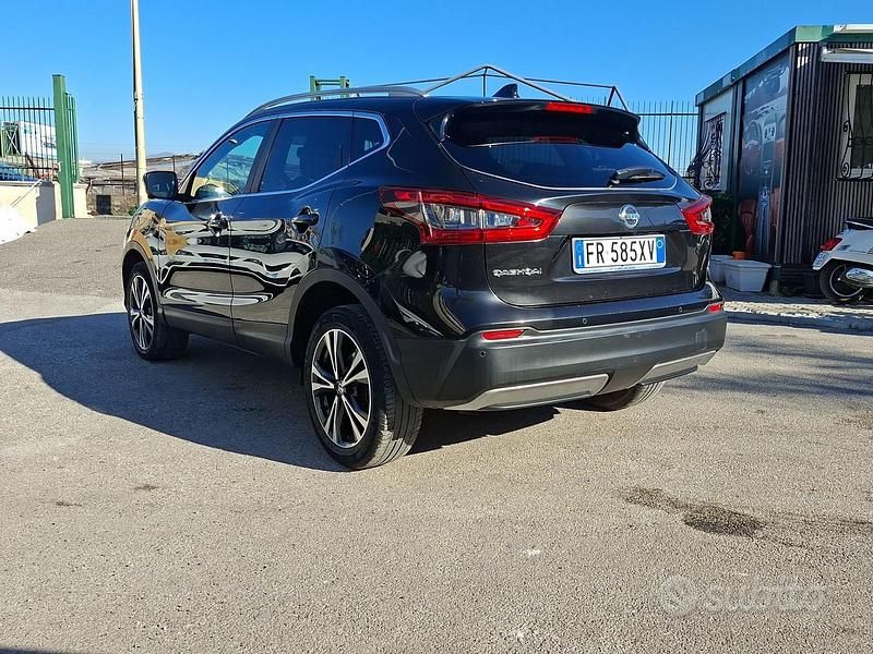 Nero Usata 2019 Nissan Qashqai Visia SUV | 14.900 € (Buon prezzo) - Immagine 1/4