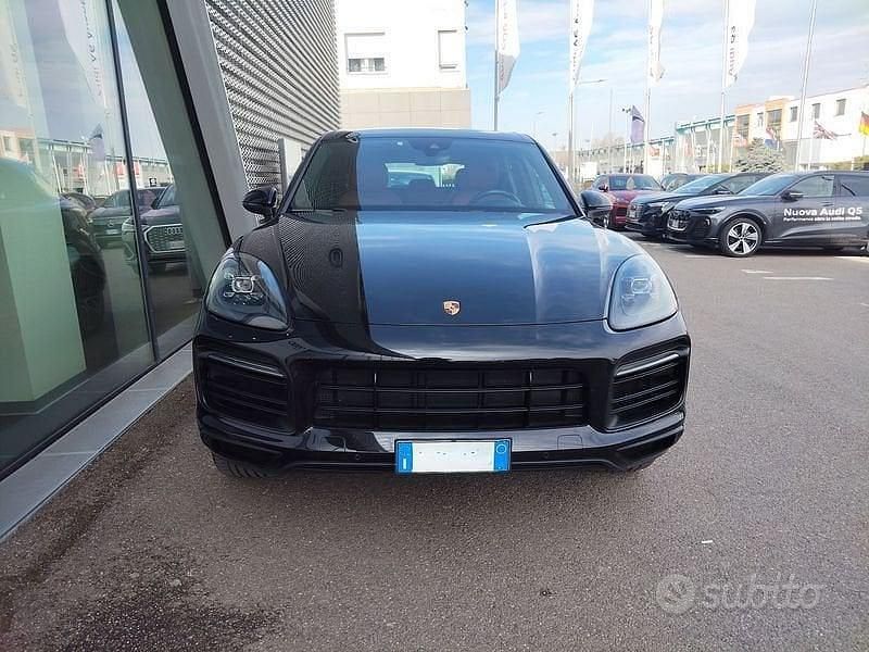 Usata Porsche Cayenne 340 CV (250 kW) 2021 Nero SUV