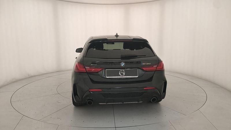 Usata BMW M135 Performance 306 CV (225 kW) 2024 Nero Utilitaria