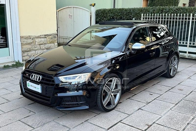 Nero Usata 2019 Audi S3 Tre volumi | 23.500 € (Buon prezzo) - Immagine 1/4