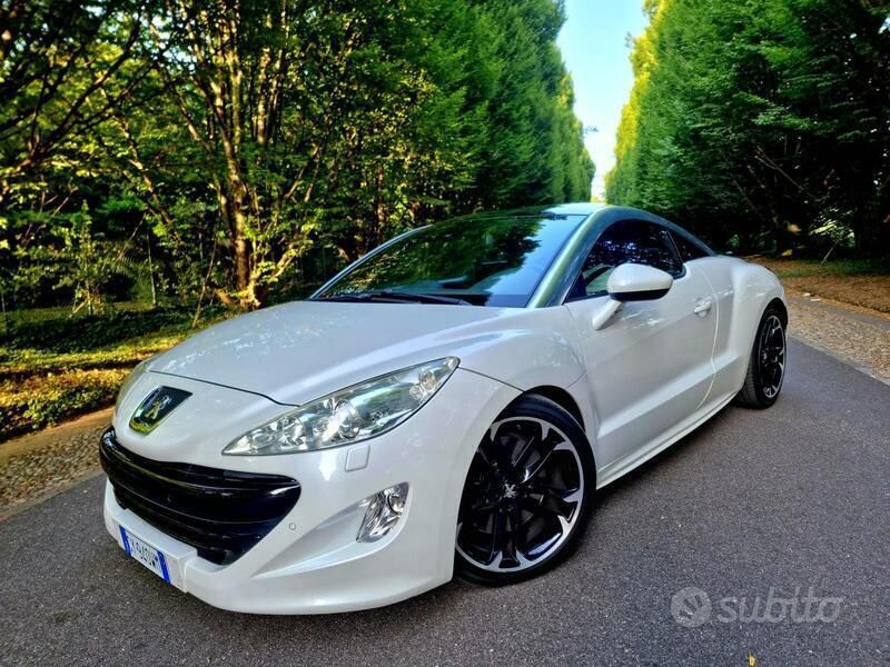 Usata Peugeot RCZ Comfort 156 CV (114 kW) 2011 Bianco Coupé