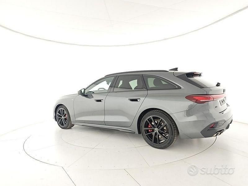 Nuova Audi A5 Comfort 204 CV (150 kW) 2025 Grigio Station wagon