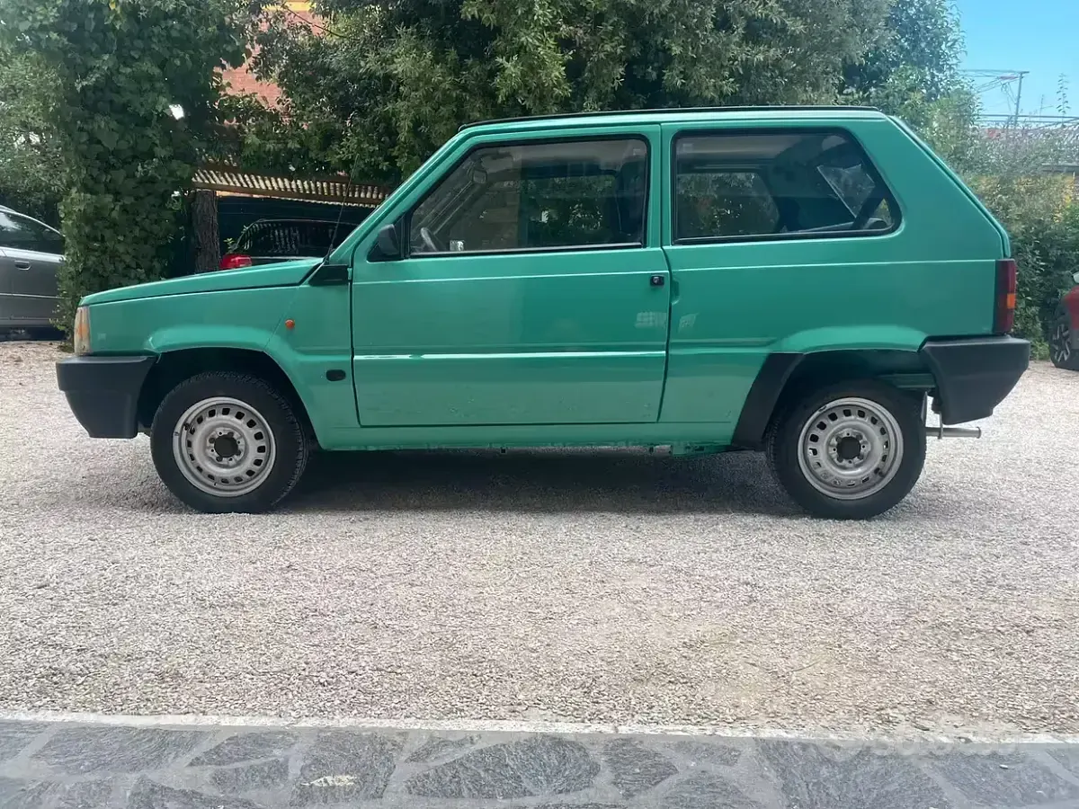 Usata Fiat Panda Young 54 CV (39 kW) 2003 Verde Utilitaria