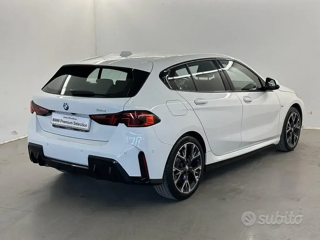 Usata BMW 118 M Sport 150 CV (110 kW) 2025 Bianco Utilitaria