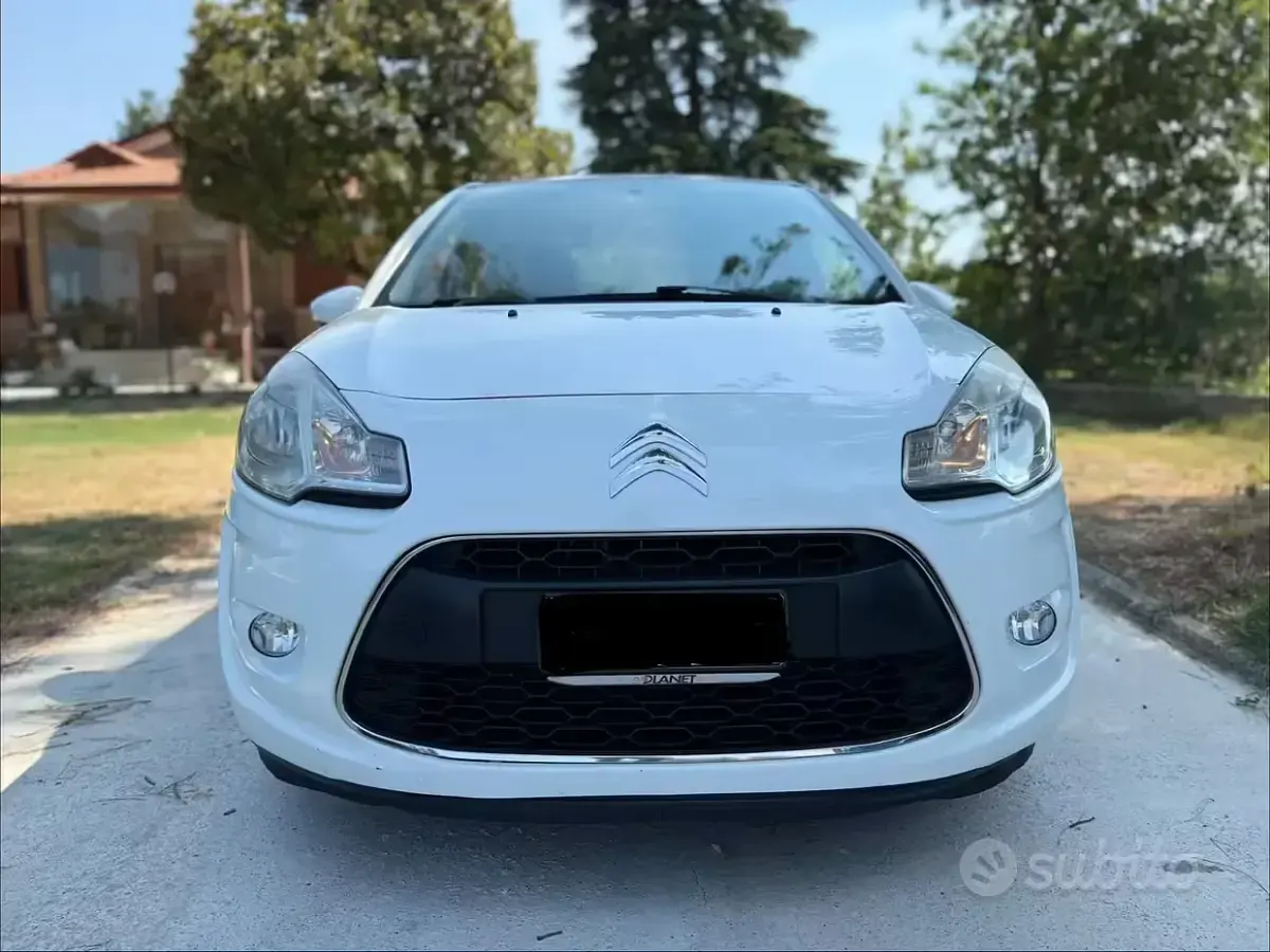 Usata Citroën C3 Business Class 68 CV (50 kW) 2012 Bianco Berlina
