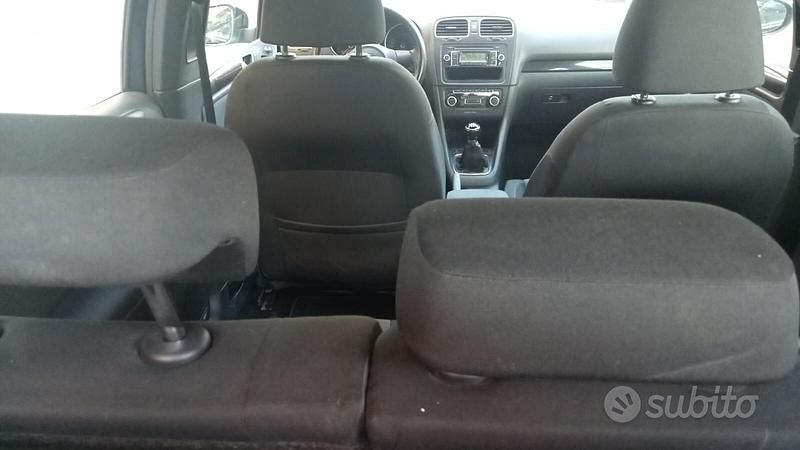 Usata VW Golf VI Comfortline 105 CV (77 kW) 2011 Nero Utilitaria