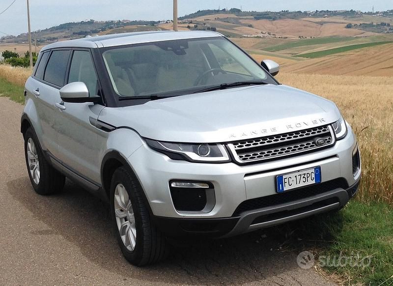 Grigio Usata 2016 Land Rover Range Rover evoque SUV | 16.500 € (Cara) - Immagine 1/4