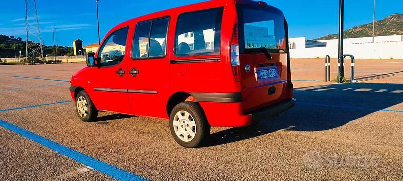 Usata Fiat Doblò 2004 Rosso Monovolume