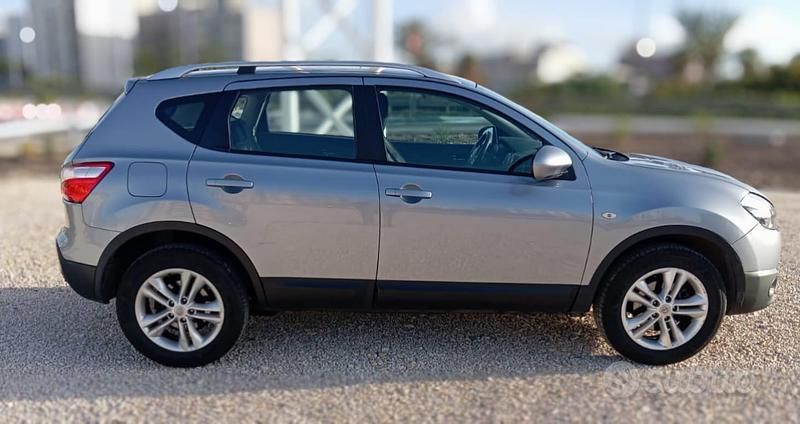 Usata Nissan Qashqai 110 CV (80 kW) 2010 Grigio SUV