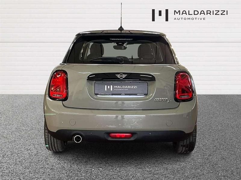 Usata Mini Cooper D Hype 116 CV (85 kW) 2019 Verde Utilitaria