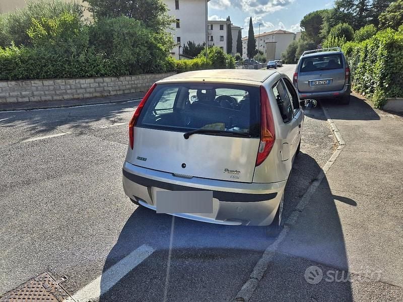 Usata Fiat Punto Feel 2003 Grigio Utilitaria