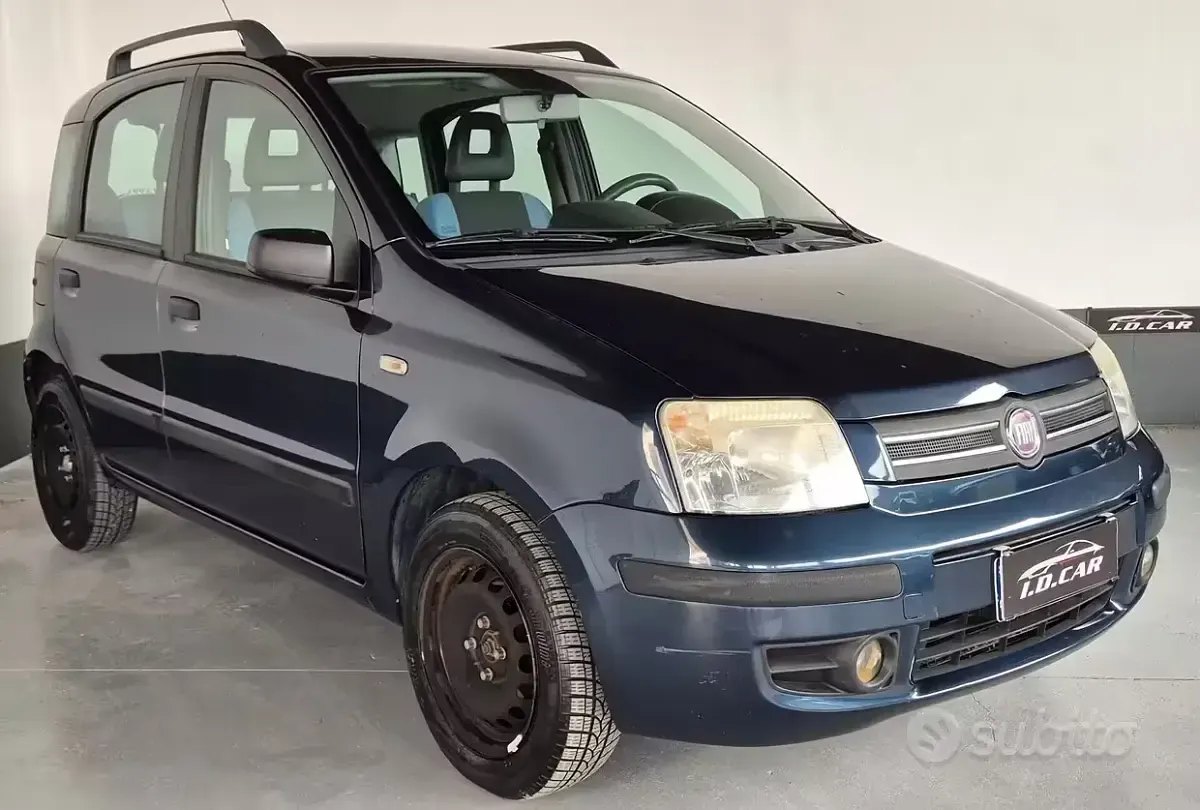 Usata Fiat Panda Dynamic 60 CV (44 kW) 2009 Bluazzurro Utilitaria