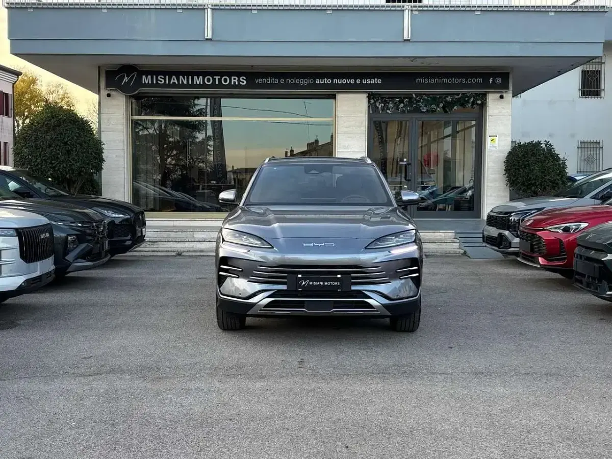 Nuova BYD Seal U Boost 218 CV (160 kW) 2026 Grigio SUV