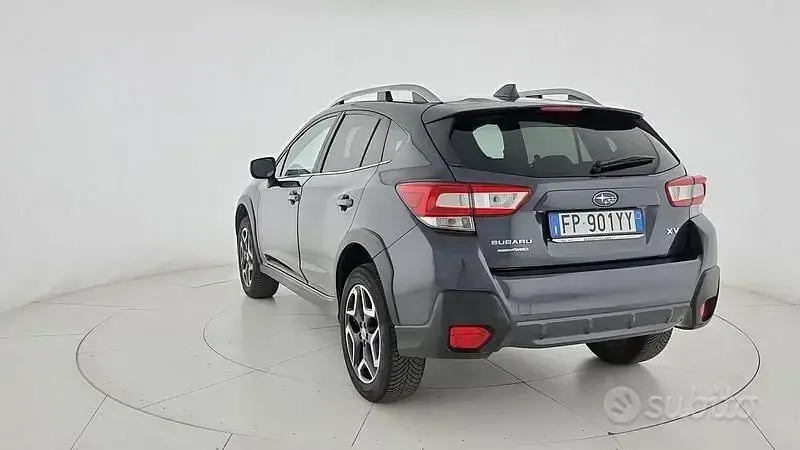 Usado Subaru XV Premium 156 CV (114 kW) 2018 Negro SUV