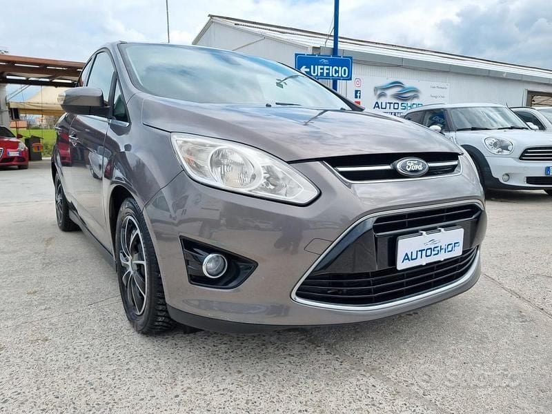 Usata Ford C-MAX Titanium 115 CV (84 kW) 2012 Grigio Monovolume