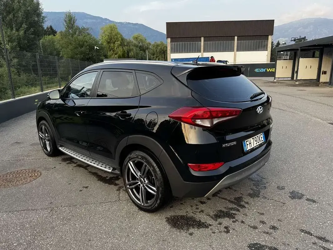 Usata Hyundai Tucson 136 CV (100 kW) 2017 Nero SUV