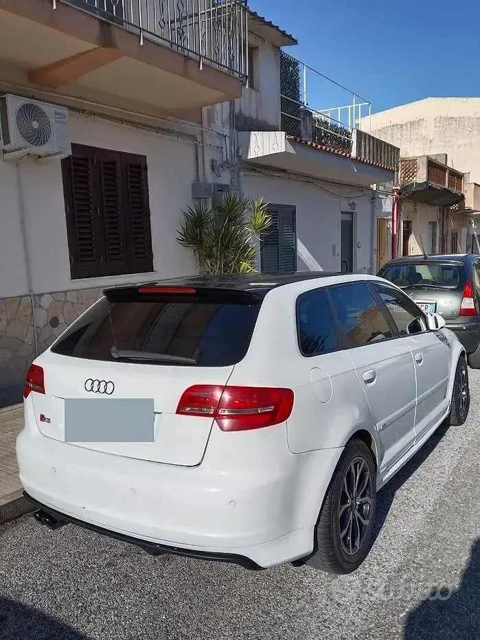 Usata Audi A3 S-Line 105 CV (77 kW) 2012 Bianco Utilitaria