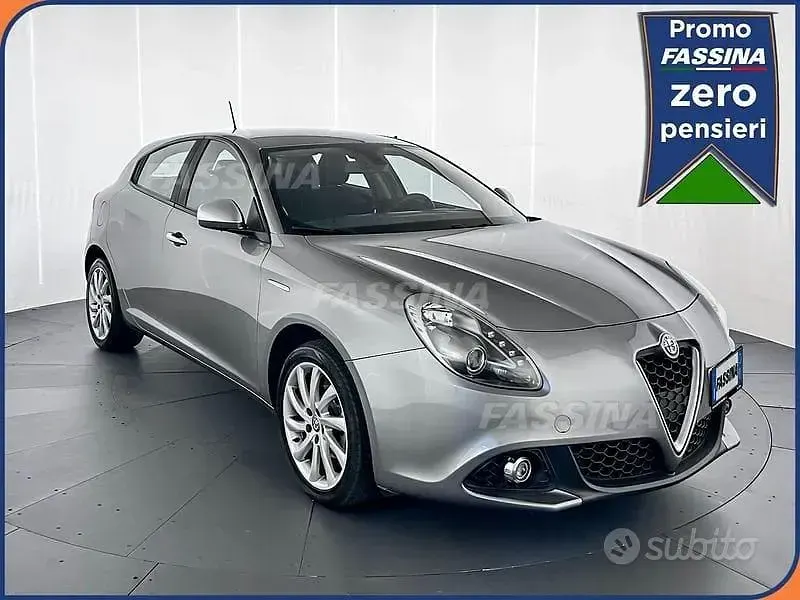 Usata Alfa Romeo Giulietta Super 120 CV (88 kW) 2018 Utilitaria