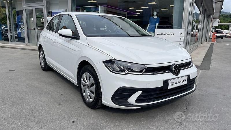 Usado VW Polo 80 CV (58 kW) 2022 Blanco Berlina