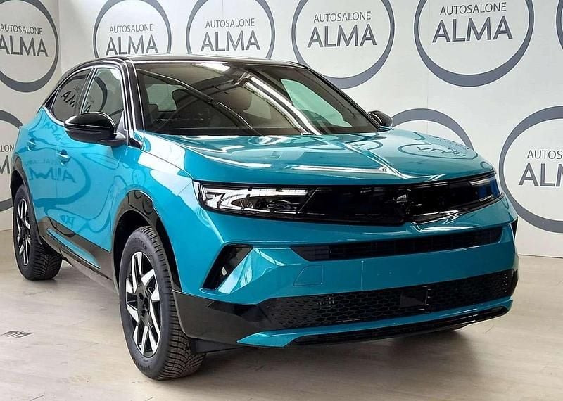 Nuova Opel Mokka 136 CV (100 kW) 2026 Verde SUV