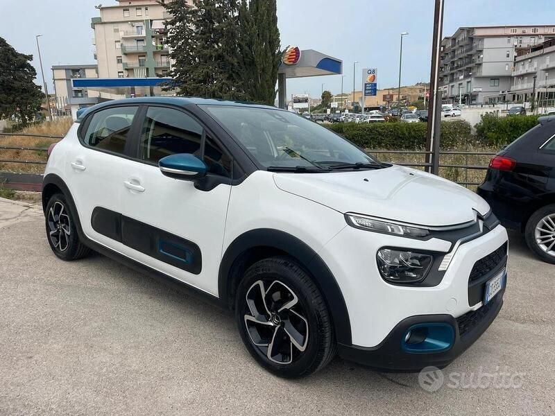 Usata Citroën C3 Shine 102 CV (75 kW) 2021 Blu Utilitaria