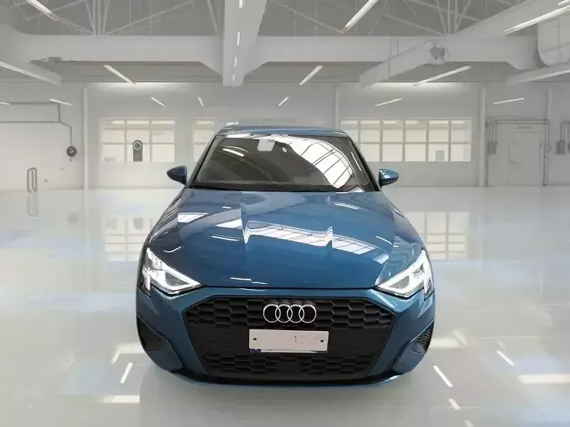 Usata Audi A3 Business 149 CV (109 kW) 2022 Berlina