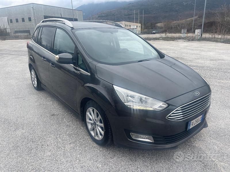 Usata Ford C-MAX Business Edition 120 CV (88 kW) 2017 Monovolume