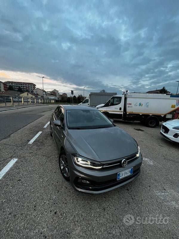 Usata 2020 VW Polo R-line Due volumi | 15.000 € (Ottimo prezzo) - Immagine 1/4