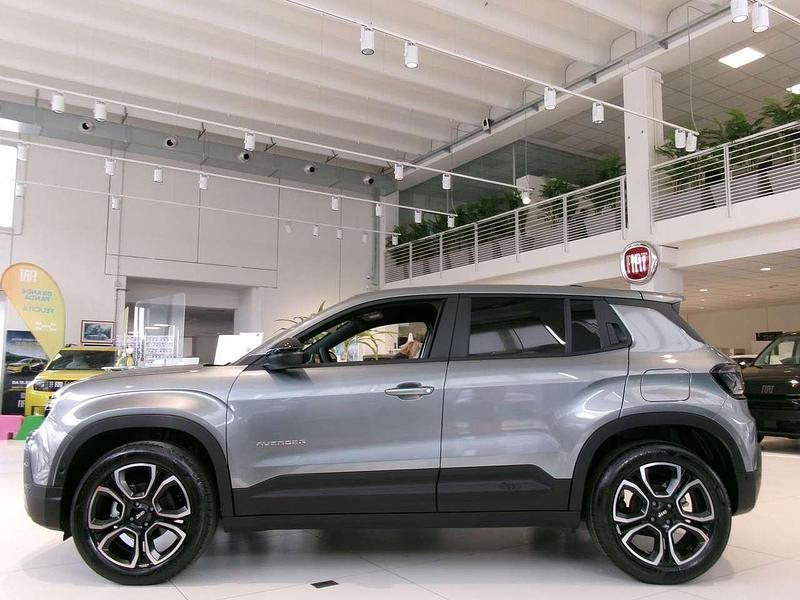 Nuova Jeep Avenger Summit 101 CV (74 kW) 2026 Grigio SUV