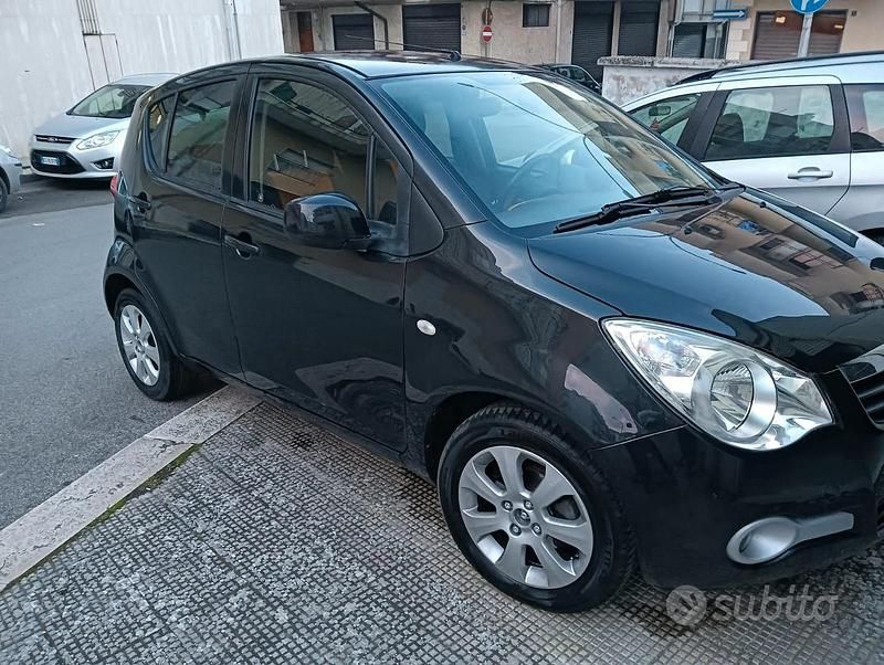 Usata Opel Agila Enjoy 86 CV (63 kW) 2009 Nero Utilitaria
