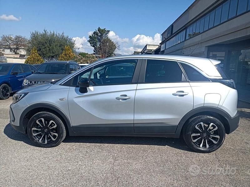 Usata Opel Crossland X Ultimate 131 CV (96 kW) 2023 Grigio SUV