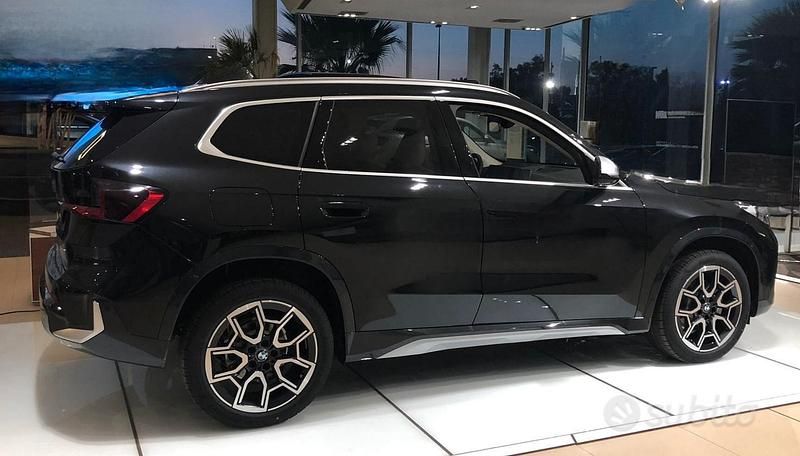 Usata BMW X1 xLine 150 CV (110 kW) 2023 Nero SUV