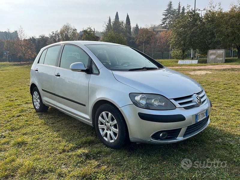 Grigio Usata 2009 VW Golf Plus Cross Monovolume | 2999 € - Immagine 1/4