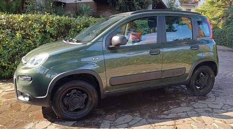 Second-hand Fiat Panda 4x4 S 95 CP (69 kW) 2017 Verde Hatchback