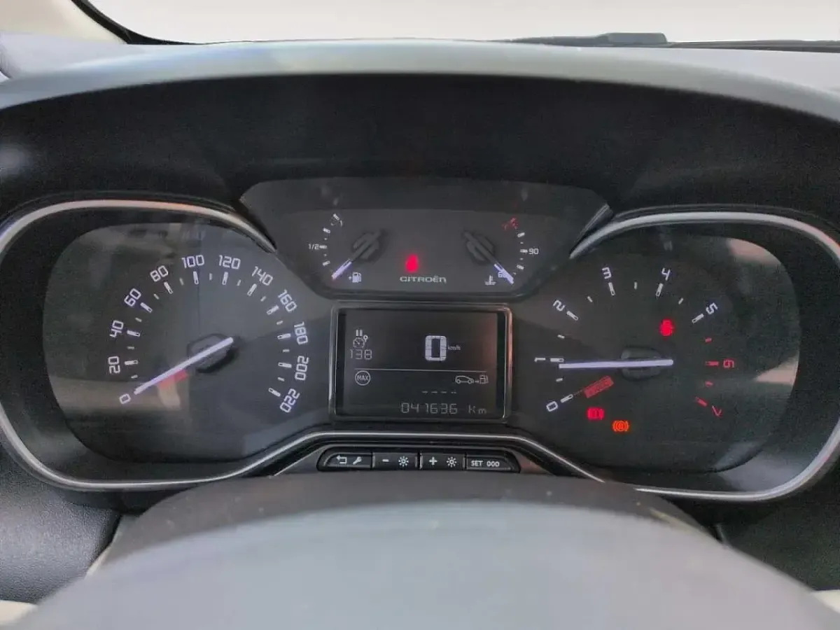 Usata Citroën C3 Aircross PureTech 110 CV (80 kW) 2024 Grigio SUV