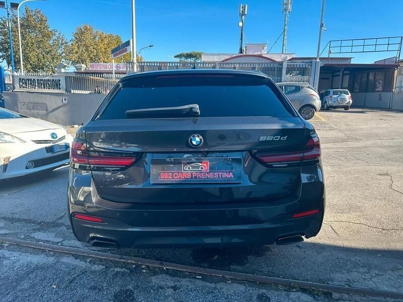 Usata BMW 520 M Sport 190 CV (139 kW) 2021 Grigio Station wagon