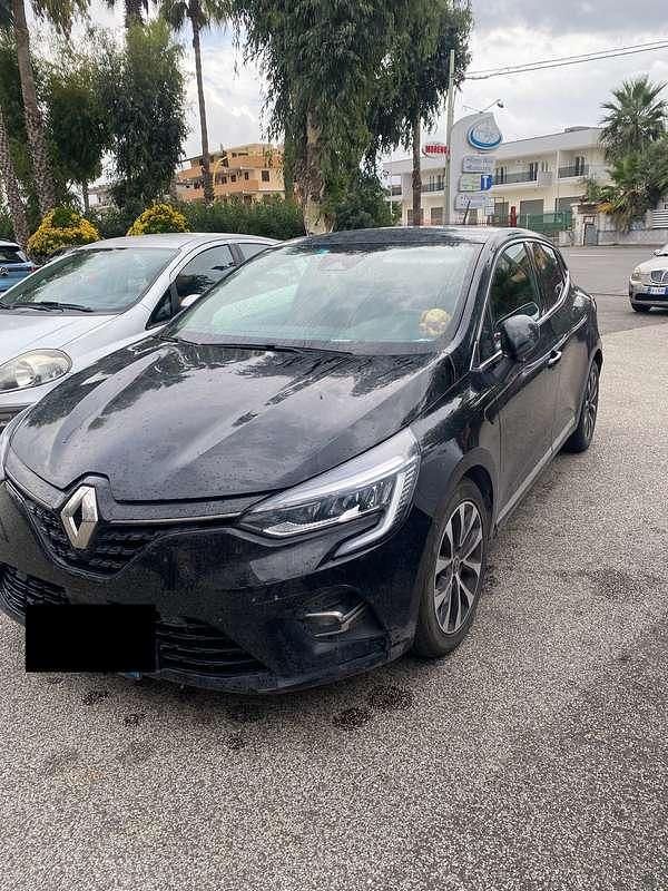 Usata Renault Clio V Intens 101 CV (74 kW) 2020 Nero Berlina