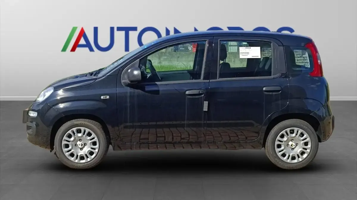 Nuova Fiat Panda Icon 69 CV (50 kW) 2025 Nero Utilitaria