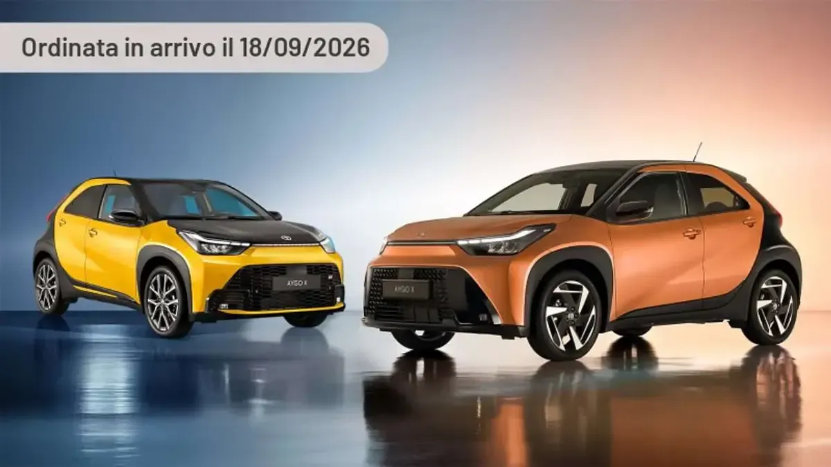 Nuova Toyota Aygo X Sport 116 CV (85 kW) 2025 Argento SUV